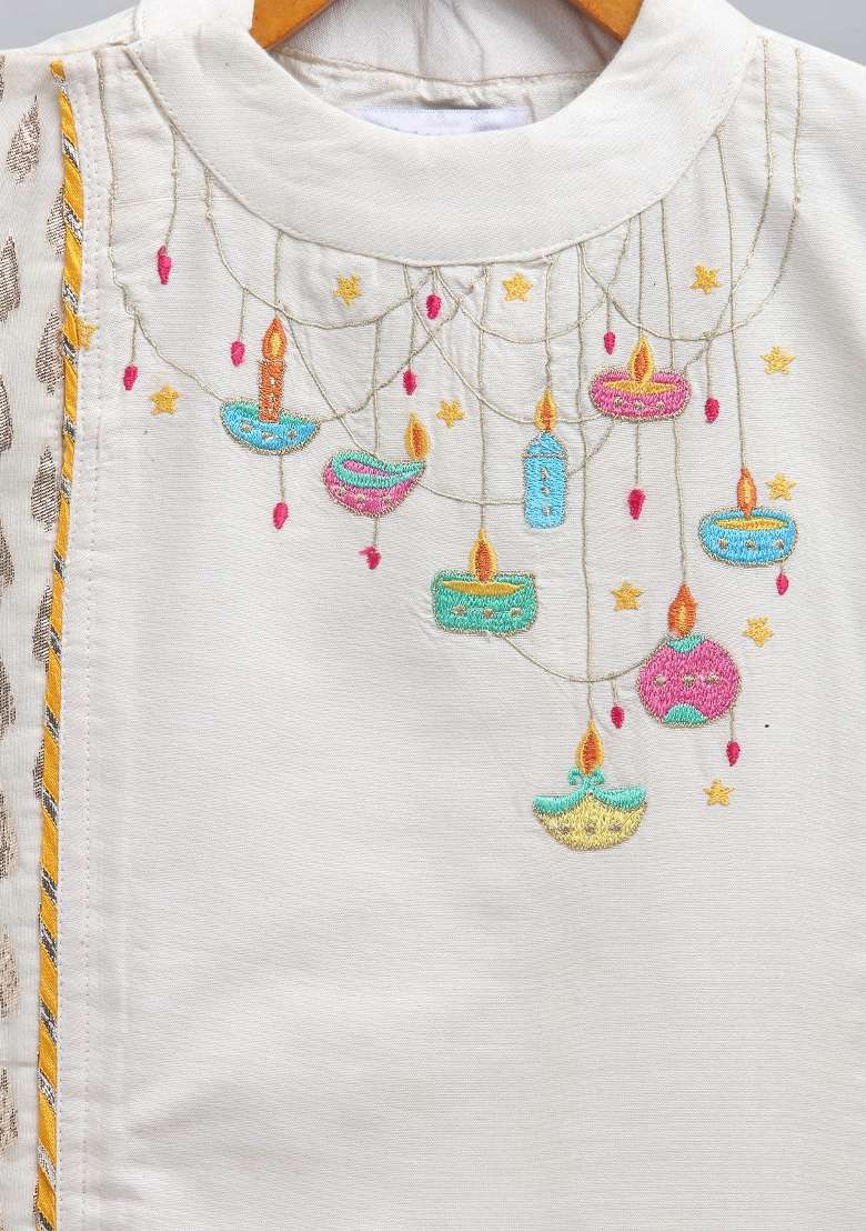 Offwhite Embroidered Cotton Silk Kurta Set Diwali For Boys - Indya