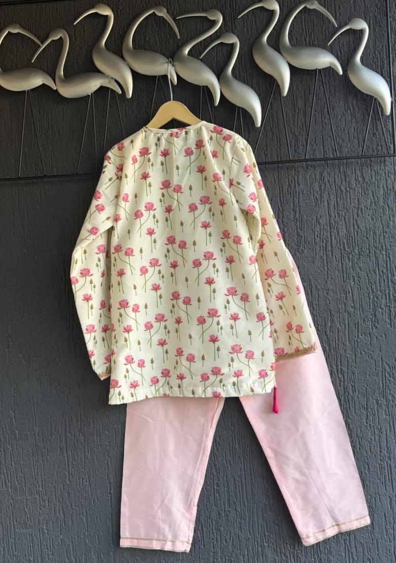 Off White Printed Cotton Silk Kurta Set For Boys