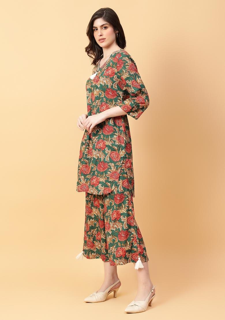 Green embroidered Cotton Co Ords Sets