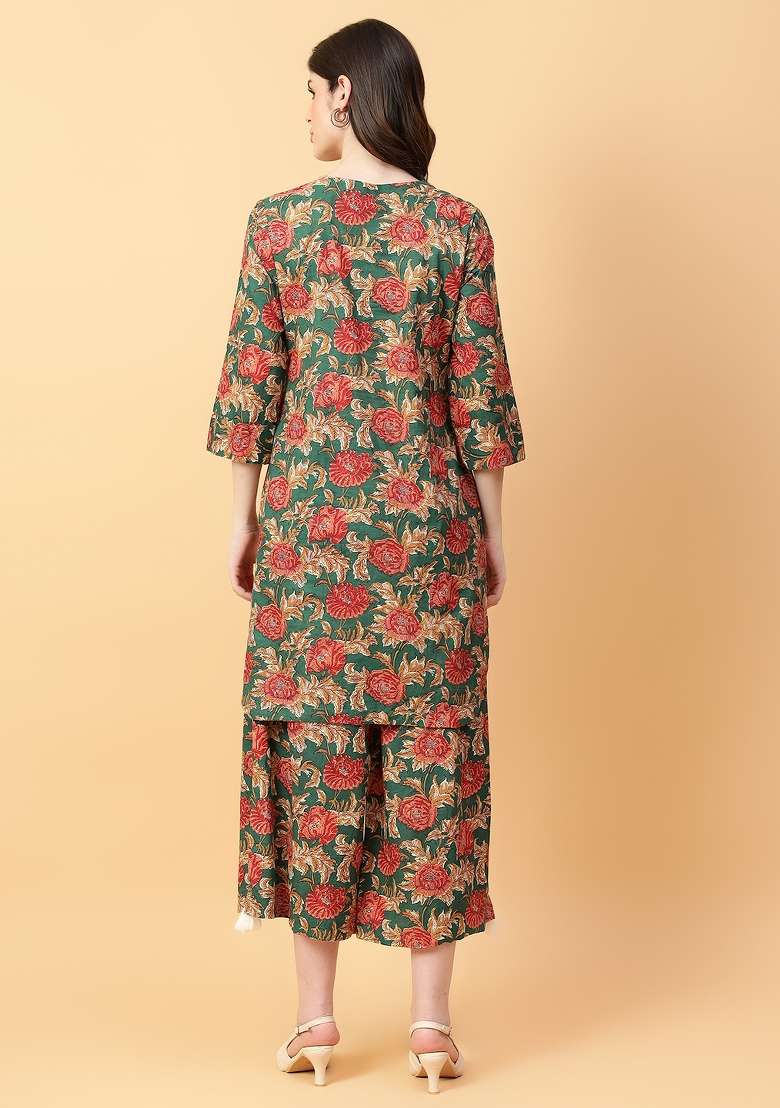Green embroidered Cotton Co Ords Sets - Indya