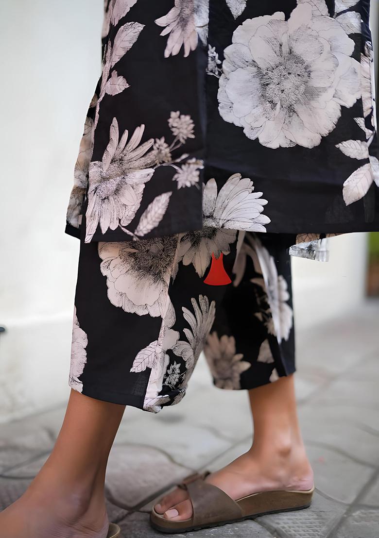 Black Embroidered Cotton Salwar Kameez