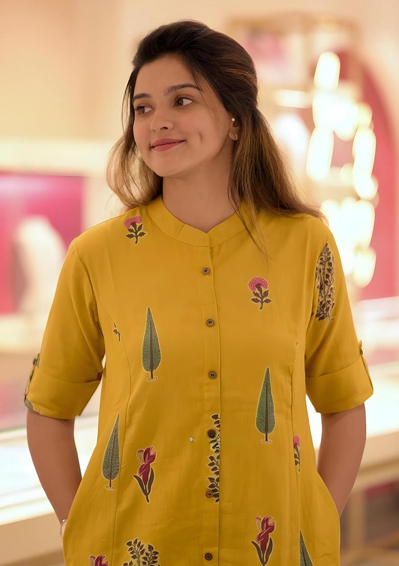 Yellow Embroidered Cotton Salwar Kameez