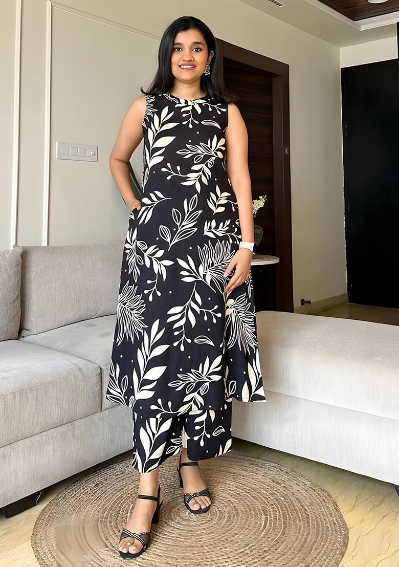 Black Embroidered Cotton Salwar Kameez