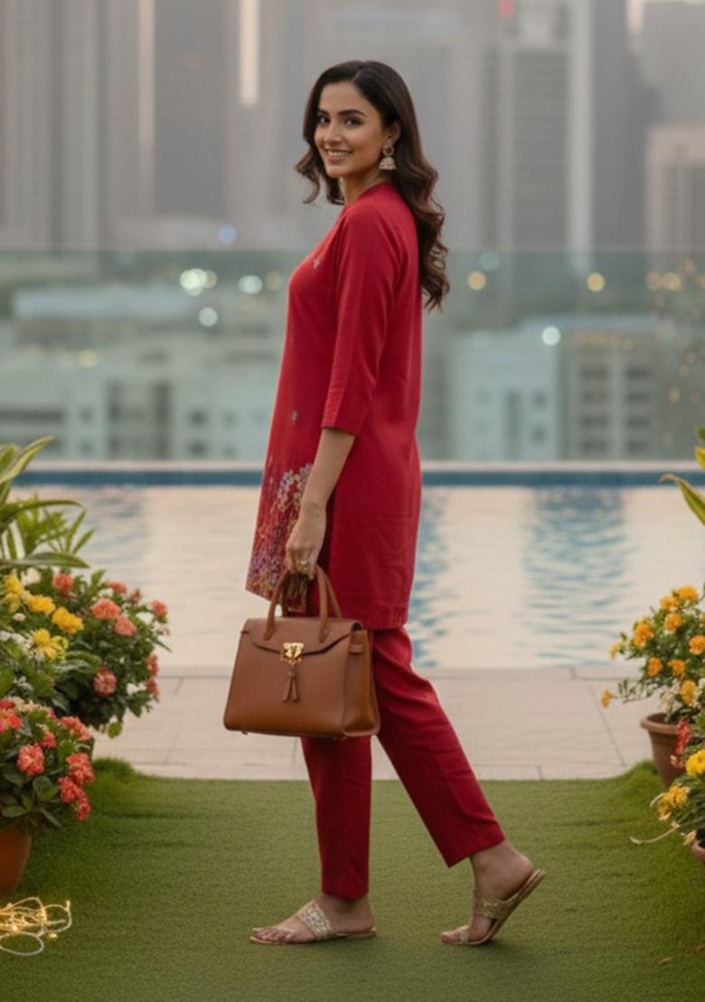 Pink Embroidery Silk Kurta Set - Indya