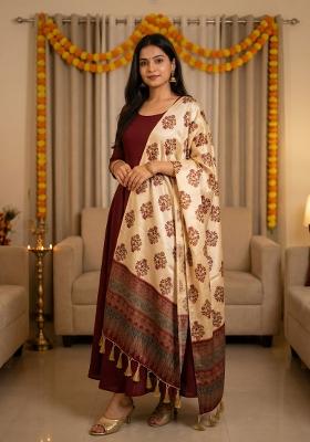 Maroon Digital Print Silk Dupatta