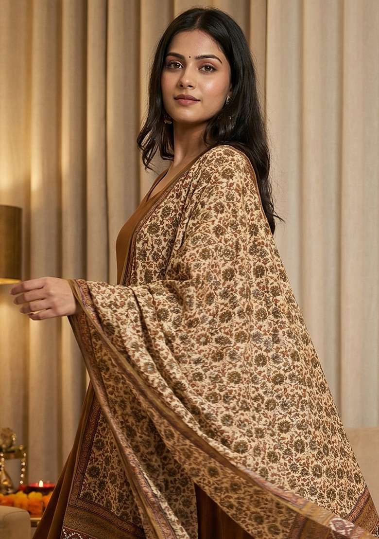 Green Digital Print Silk Dupatta - Indya