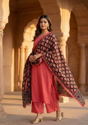 Pink Printed Silk Dupatta
