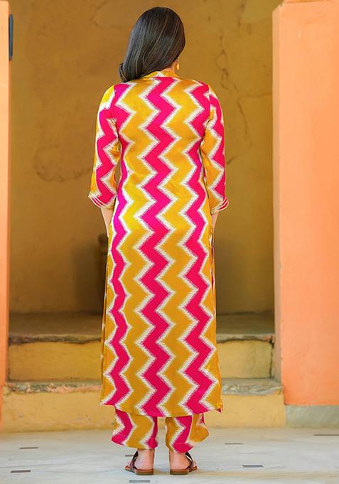 Multicolor Abstract Print Art Silk Kurta Set