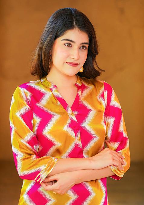 Multicolor Abstract Print Art Silk Kurta Set