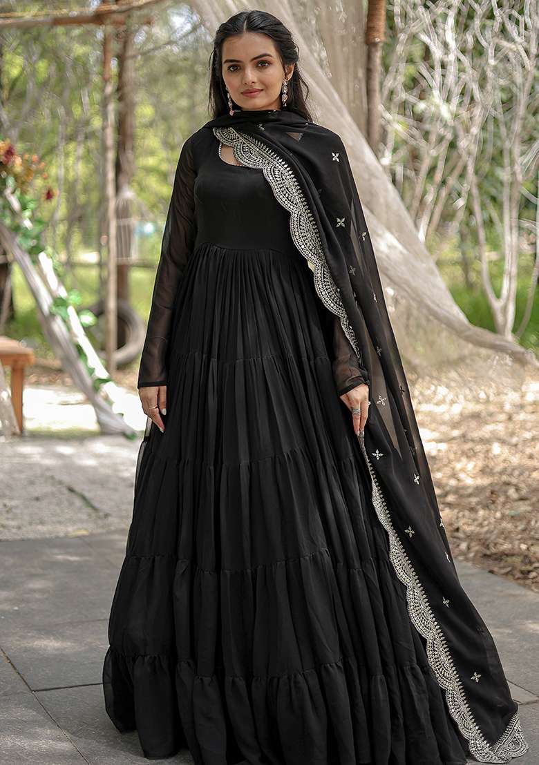 Black Solid Georgette Anarkali Set - Indya