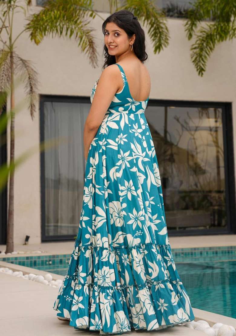 Sky Floral Print Rayon Gown Set - Indya
