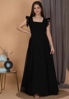 Black Solid Georgette Dresses