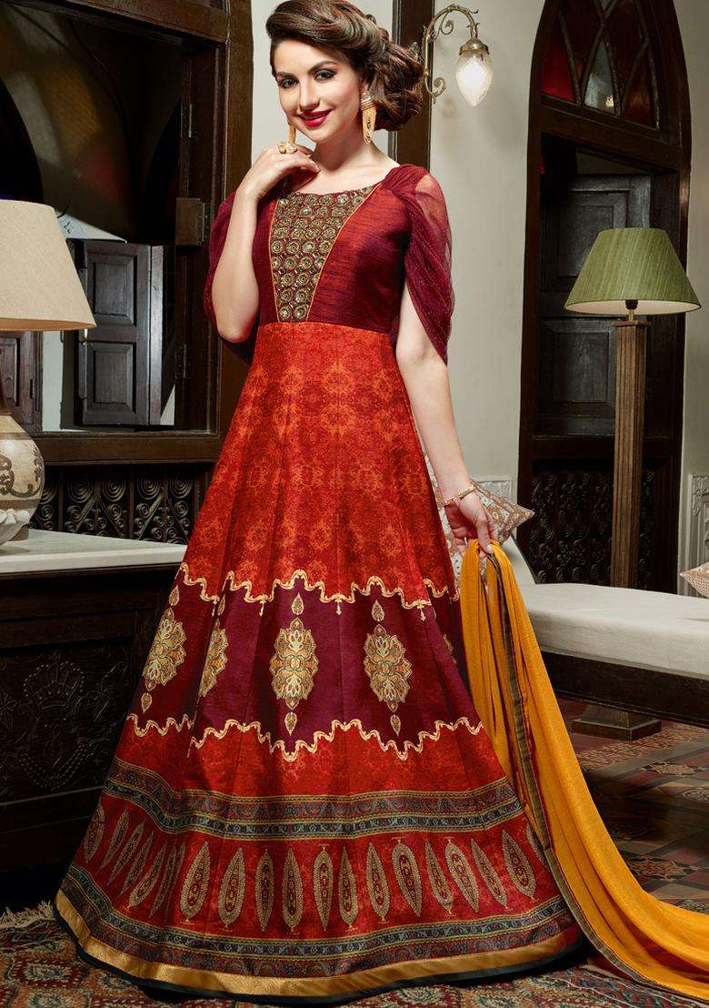 maroon Digital Print Silk Kurta Set - Indya