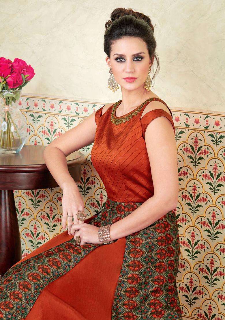 Orange Digital Print Silk Kurta Set - Indya