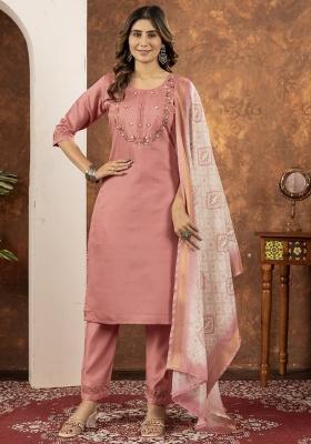 Peach Thread Work Silk Salwar Kameez With Dupatta