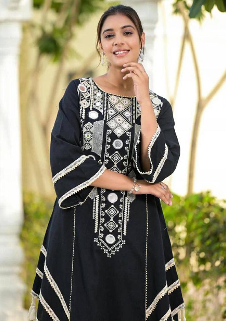 Black Thread Work Rayon Plazzo Set - Indya