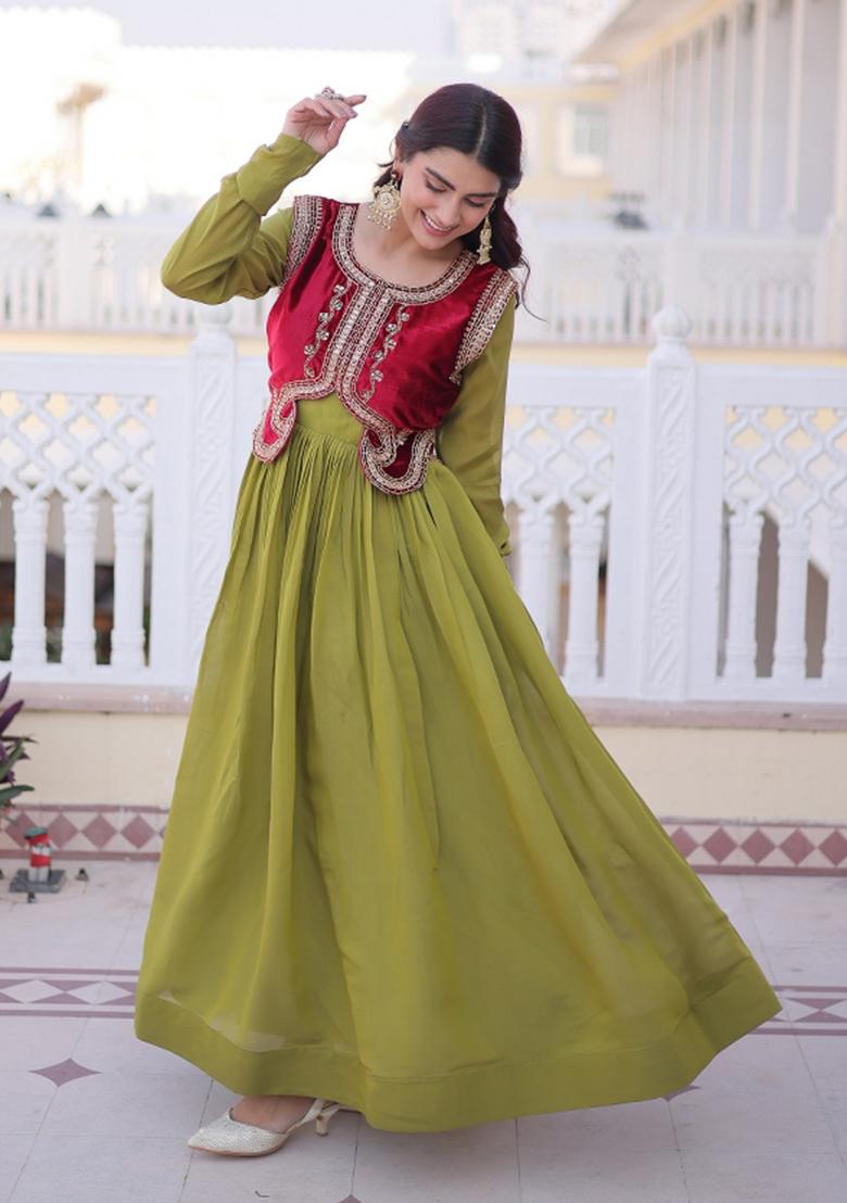 Green Sequins Work Chanderi Gown Set - Indya