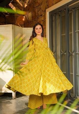 Yellow Printed Rayon Gown Set