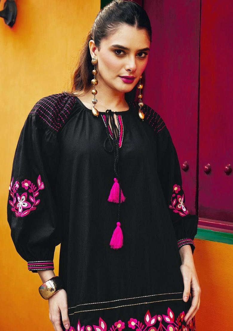Black Solid Poplin Dress - Indya