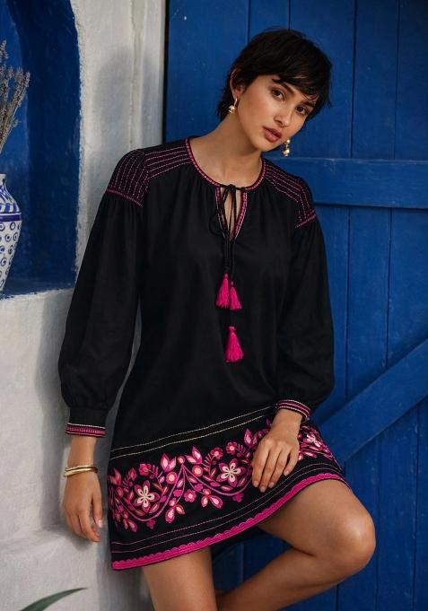 Black Solid Poplin Dress