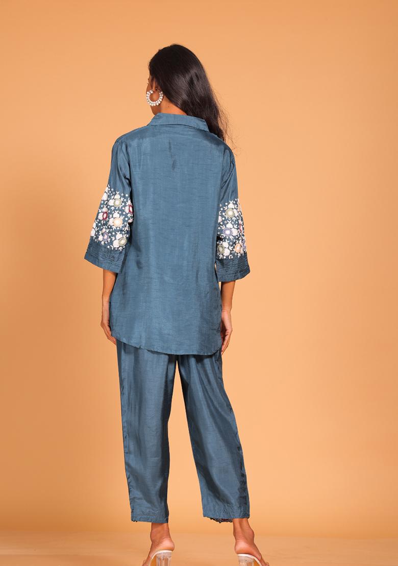 Blue Embroidered Pure Silk Kurta Set - Indya