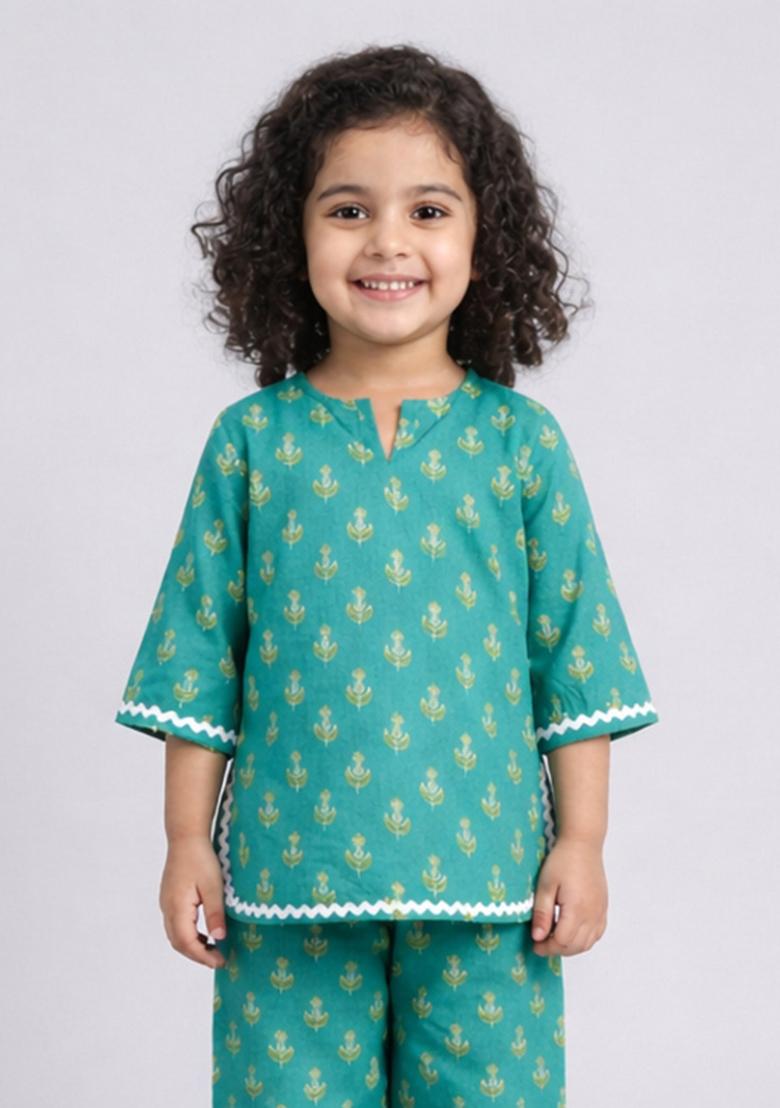 Green Printed Cotton Co Ord Set For Girls - Indya