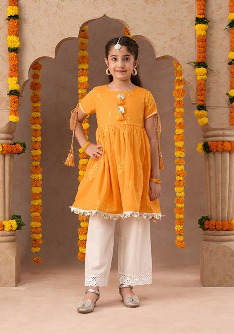 Orange And White Embroidered Kurta With Pajama (Set of 2)