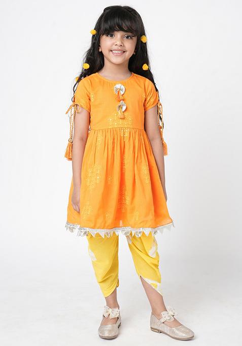 Orange Tie And Dye Print Embroidered Kurta With Dhoti Pants (Set of 2)