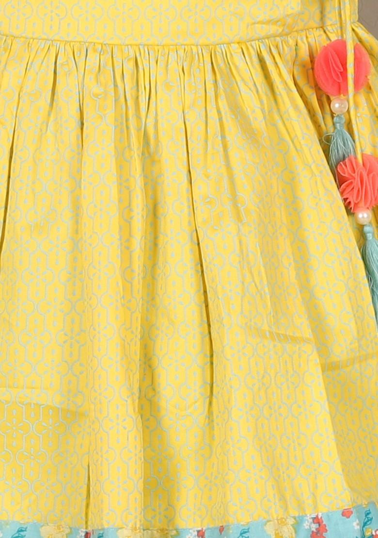 Yellow Printed Kurta With Dhoti Pants (Set of 2)
