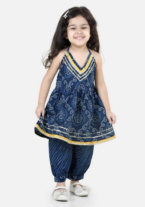 Blue Kurta With Pants (Set of 2)