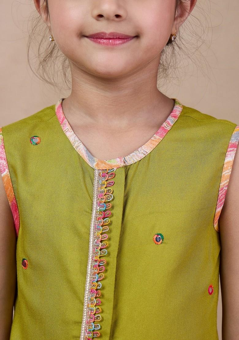 Multicolour Embroidered Kurta With Dhoti Pants (Set of 2)