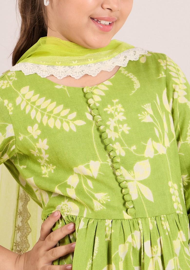 Green Printed Kurta With Pants And Dupatta (Set of 3)