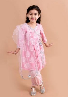 Pink Printed Kurta With Pants And Dupatta (Set of 3)