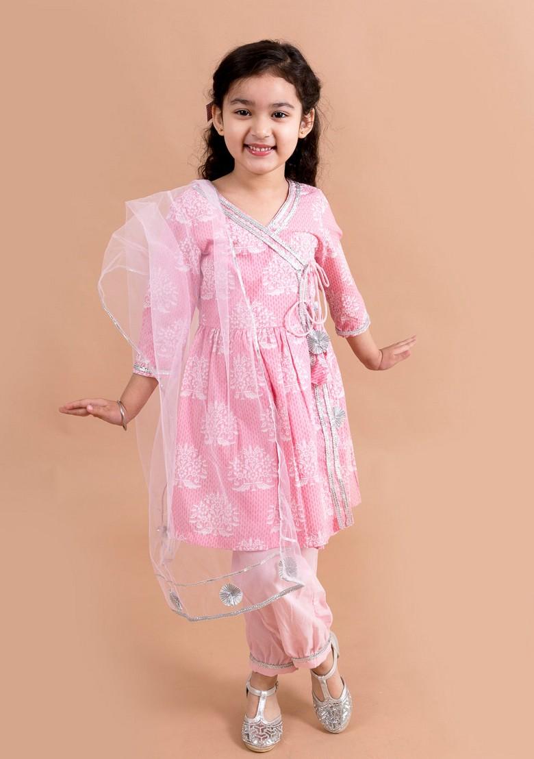 Pink Printed Kurta With Pants And Dupatta (Set of 3)