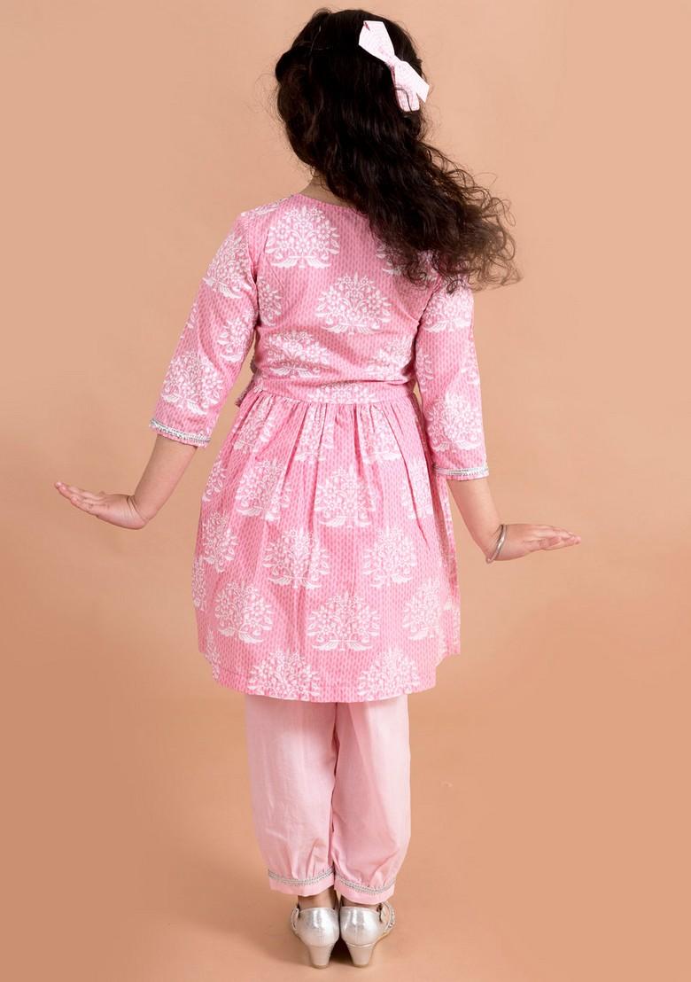 Pink Printed Kurta With Pants And Dupatta (Set of 3)