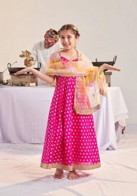 Magenta Kurta With Pants And Dupatta (Set of 3)