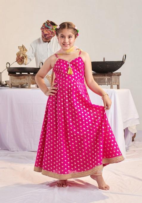 Magenta Kurta With Pants And Dupatta (Set of 3)