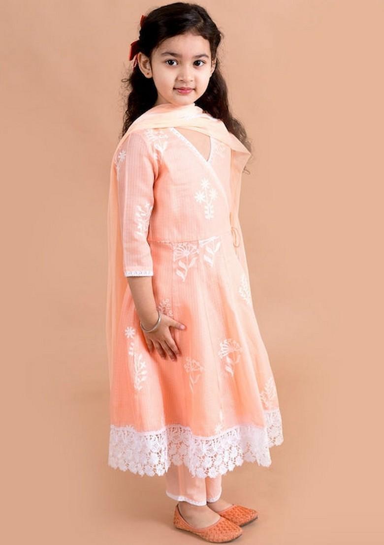 Peach Printed Kurta With Pants And Dupatta (Set of 3)