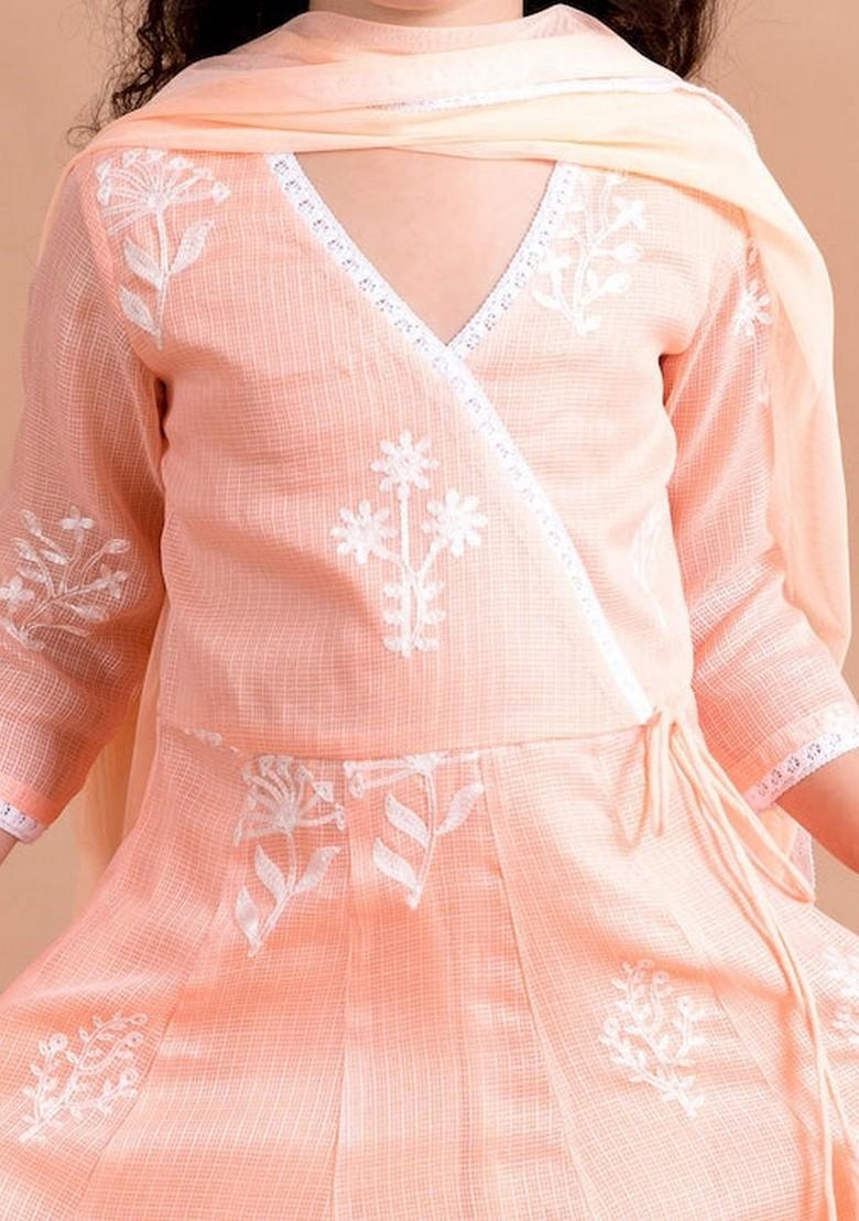 Peach Printed Kurta With Pants And Dupatta (Set of 3)