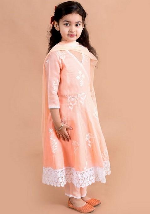 Peach Printed Kurta With Pants And Dupatta (Set of 3)