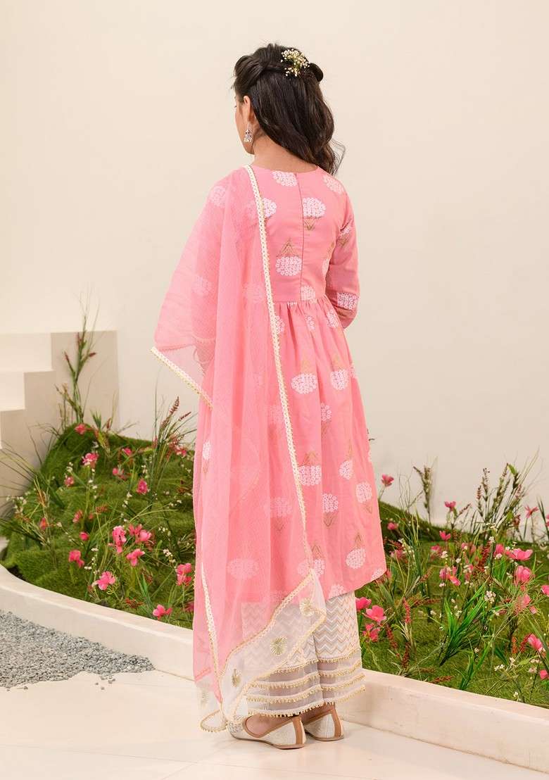 Peach Printed Kurta With Pants And Dupatta (Set of 3) - Indya