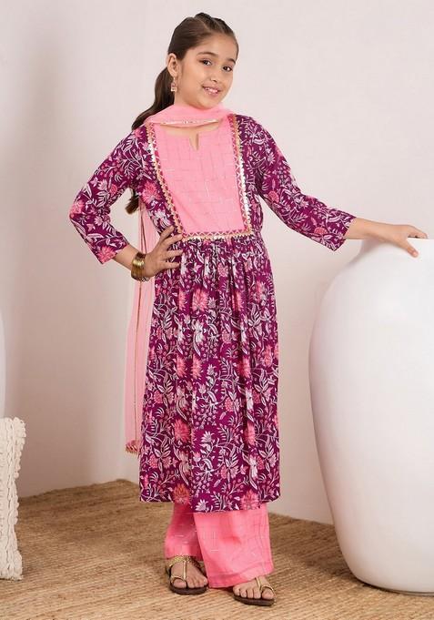 Purple Printed Kurta With Pants And Dupatta (Set of 3)