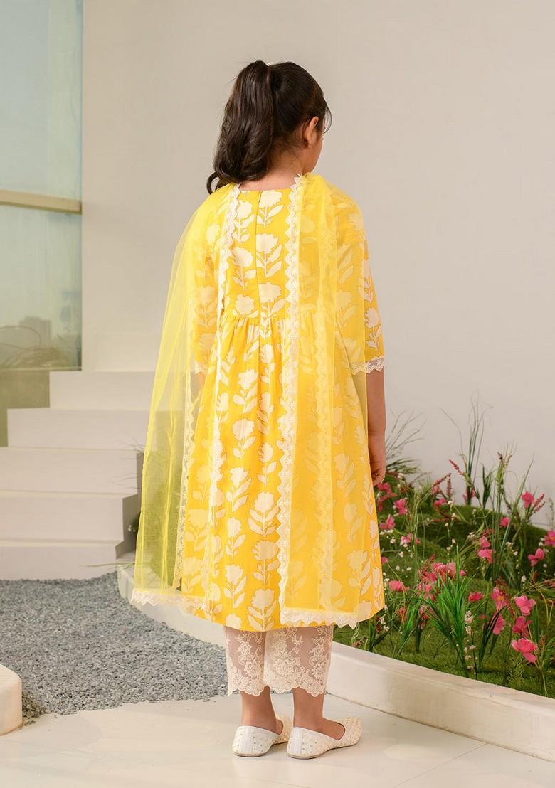 Yellow Printed Kurta With Pants And Dupatta (Set of 3)