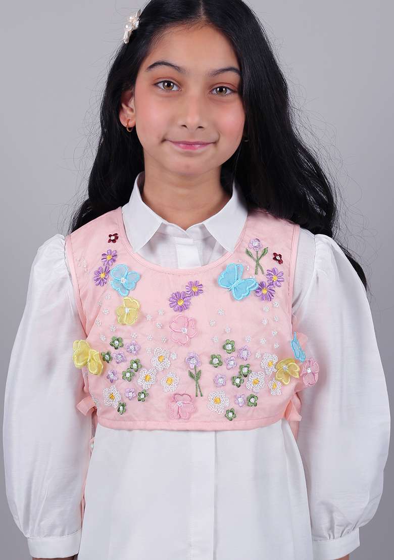 Ivory Embroidery Cotton Kurta Set For Girls - Indya