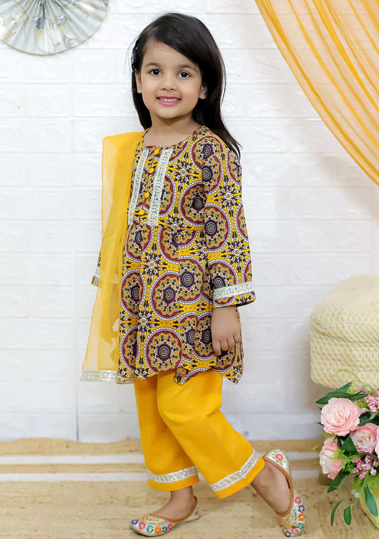 Yellow Embellished Cotton Salwar Suit Set For Girls - Indya