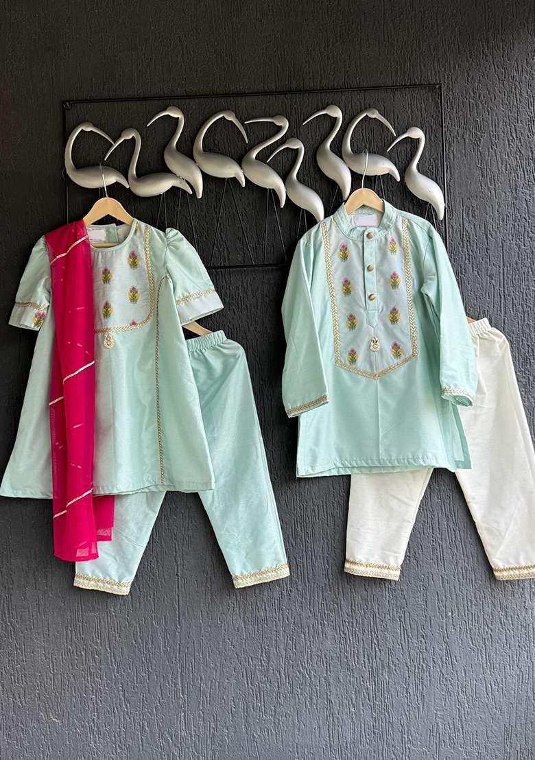 Blue Thread Embroidery Cotton Silk Kurta Set For Girls - Indya