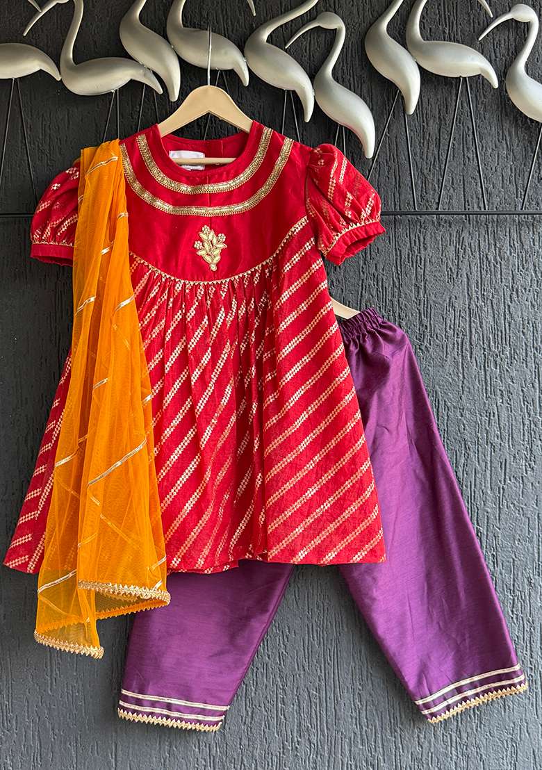 Multicolour Embroidery Cotton Kurta Set For Girls - Indya