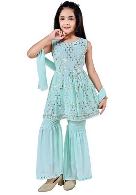 Green Embellished Georgette Kurta Set For Girls