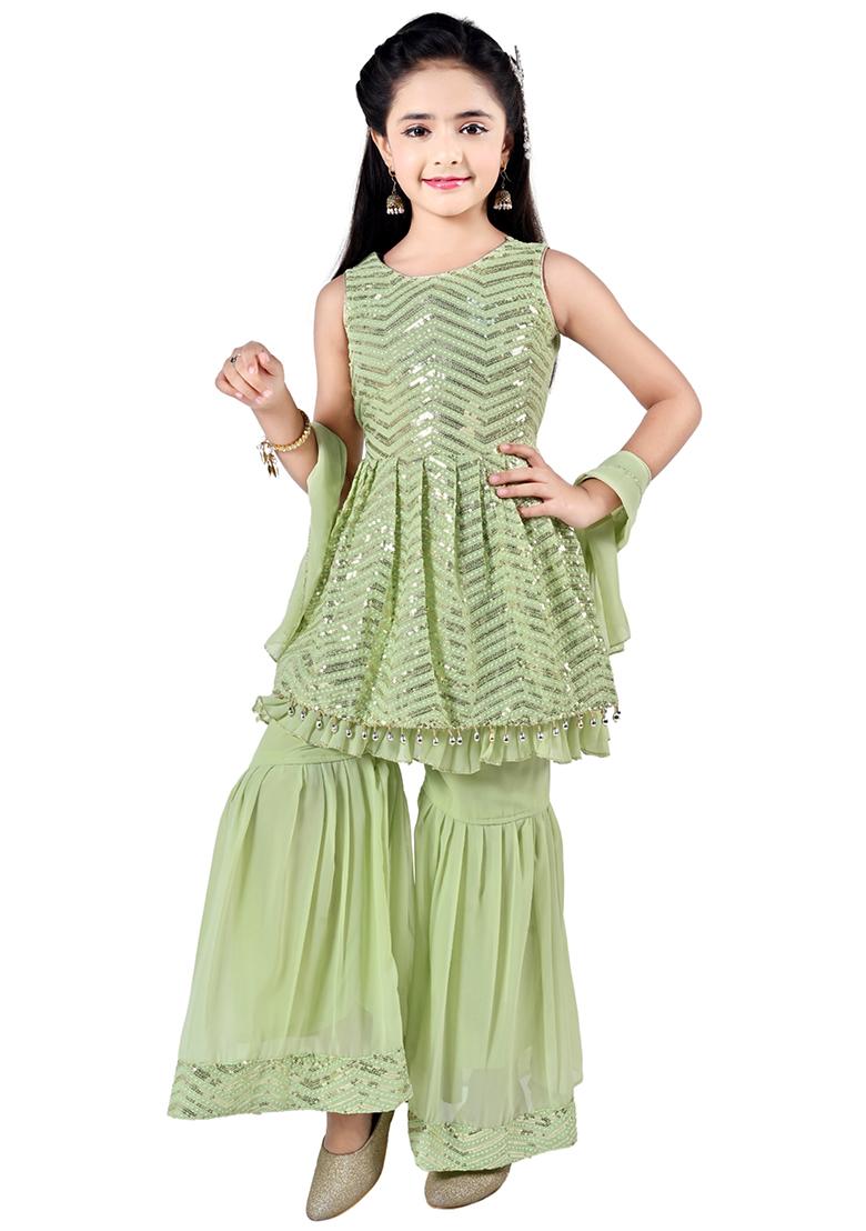 Green Embellished Georgette Kurta Set For Girls - Indya