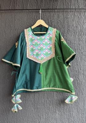 Green Printed Cotton Kurta Set For Girls